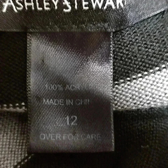 ASHLEY STEWART Soft Striped Long Sleeve Handkerchief Hem Dress - Picture 4 of 5